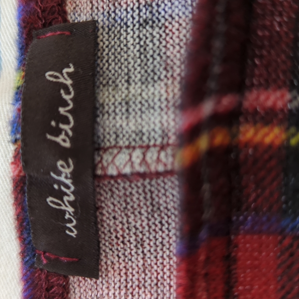 Red tartan plaid dolman lightweight sweater - Picture 2 of 3